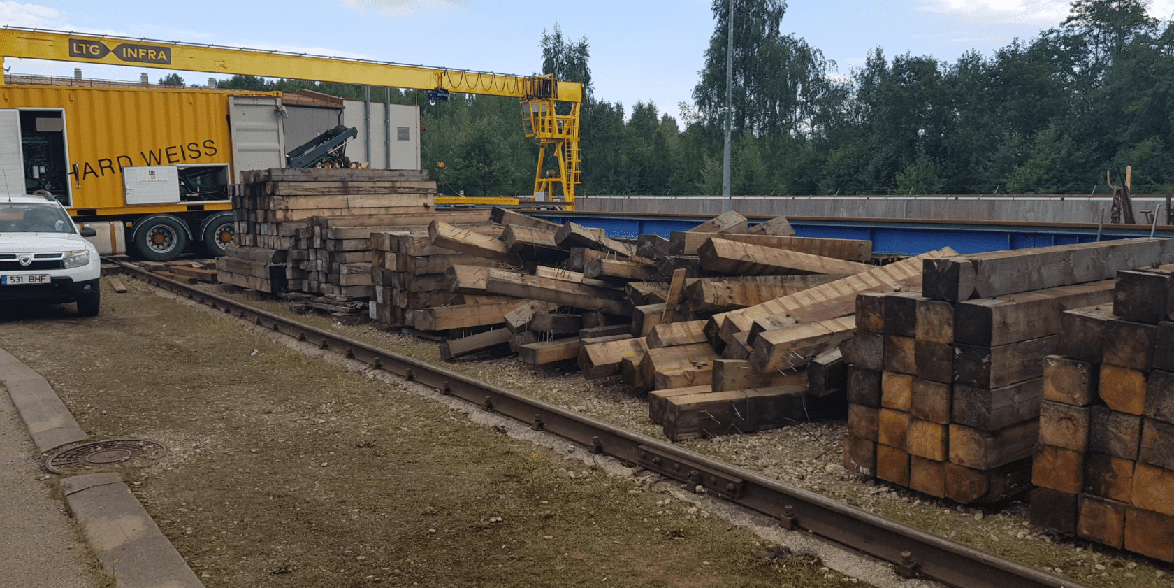 AB „LTG Infra” aukciono būdu parduoda 24,87 m3 medienos (kurui).