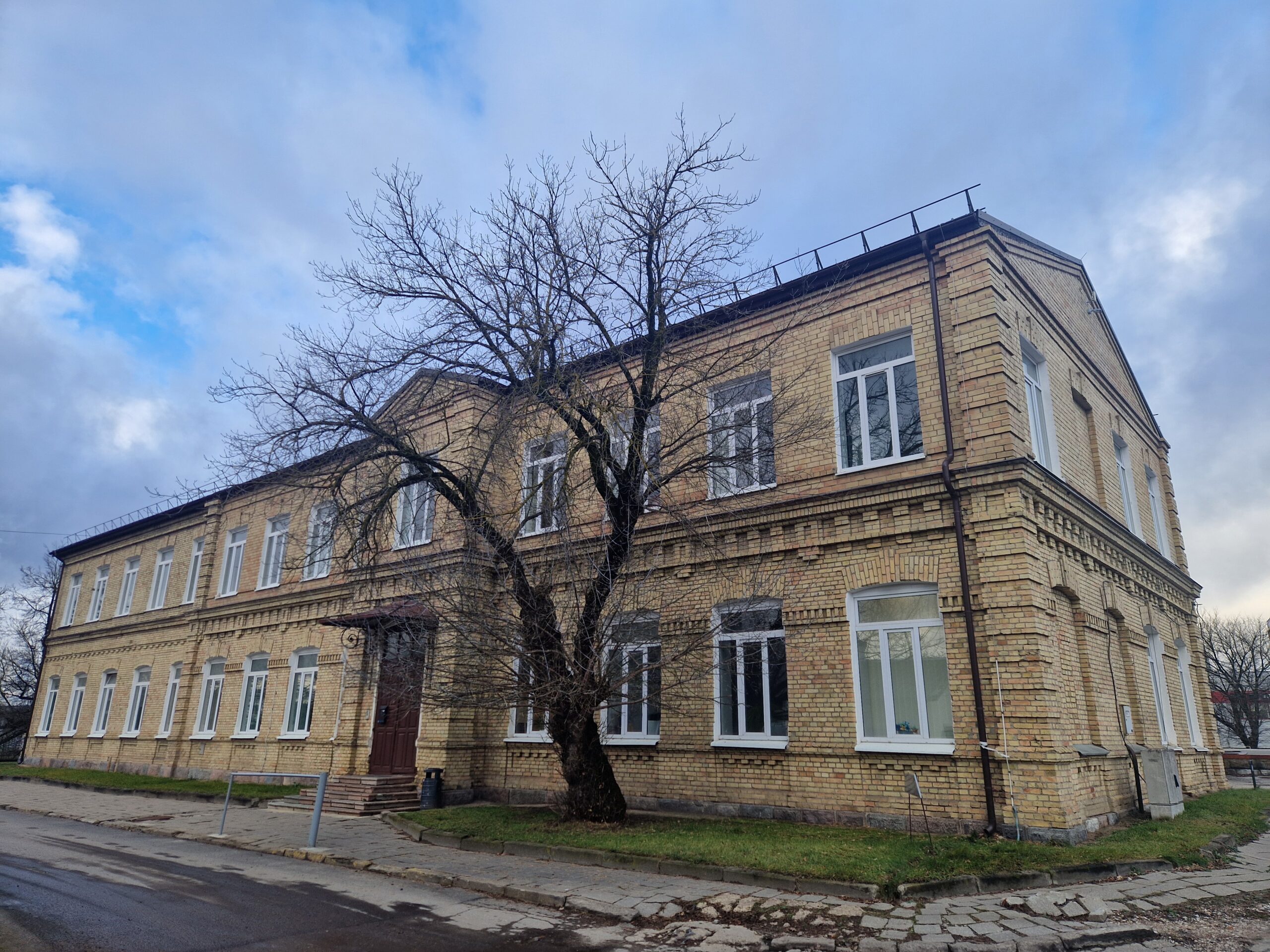 AB „LIETUVOS GELEŽINKELIAI“ SKELBIA VIEŠĄ NEKILNOJAMOJO TURTO NUOMOS KONKURSĄ NR. NTN-024/26