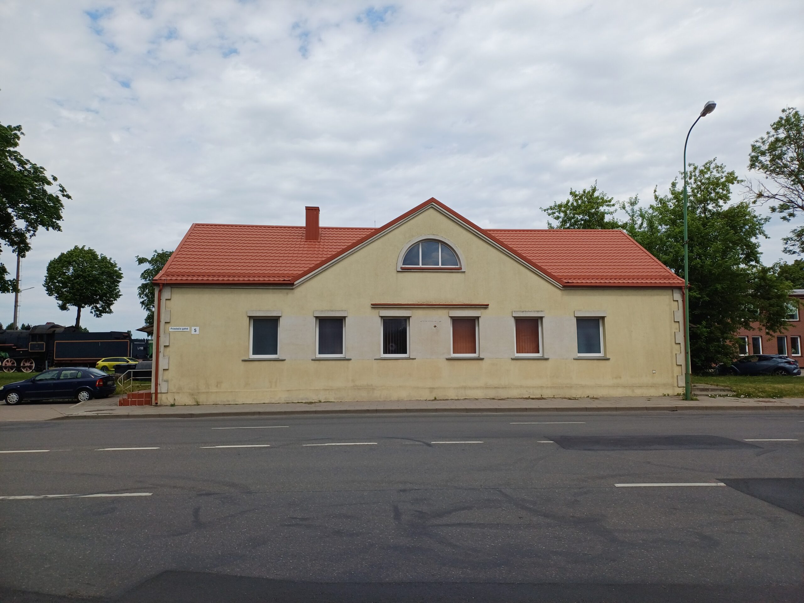 AB „LIETUVOS GELEŽINKELIAI“ SKELBIA VIEŠĄ NEKILNOJAMOJO TURTO NUOMOS KONKURSĄ NR. NTN-028/26
